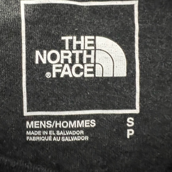 THE NORTH FACE MENS GRAY SHIRT SLEEVED T SHIRT size SP - Picture 6 of 6